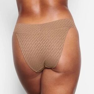 SKIMS LOGO MESH CHEEKY BRIEF 4x NEW